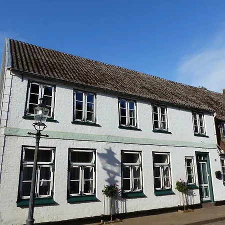 Hébergement de vacances Alter Kraemerladen Von 1732 *