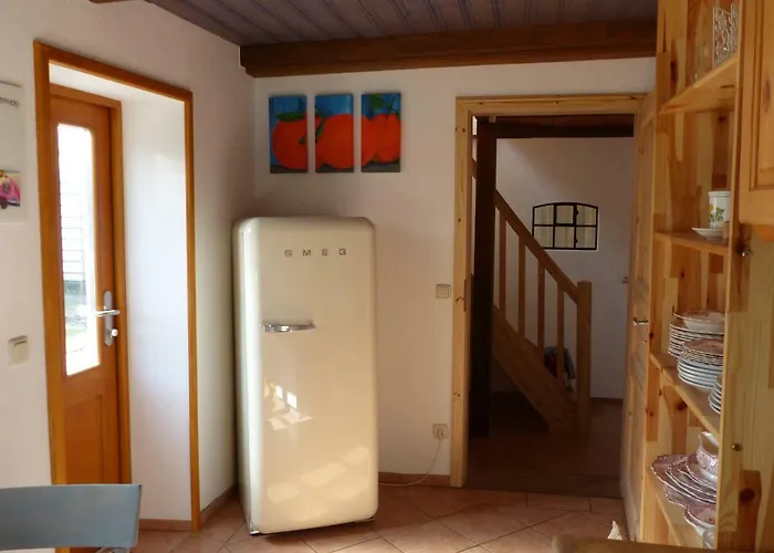 Alter Kraemerladen Von 1732 בית נופש